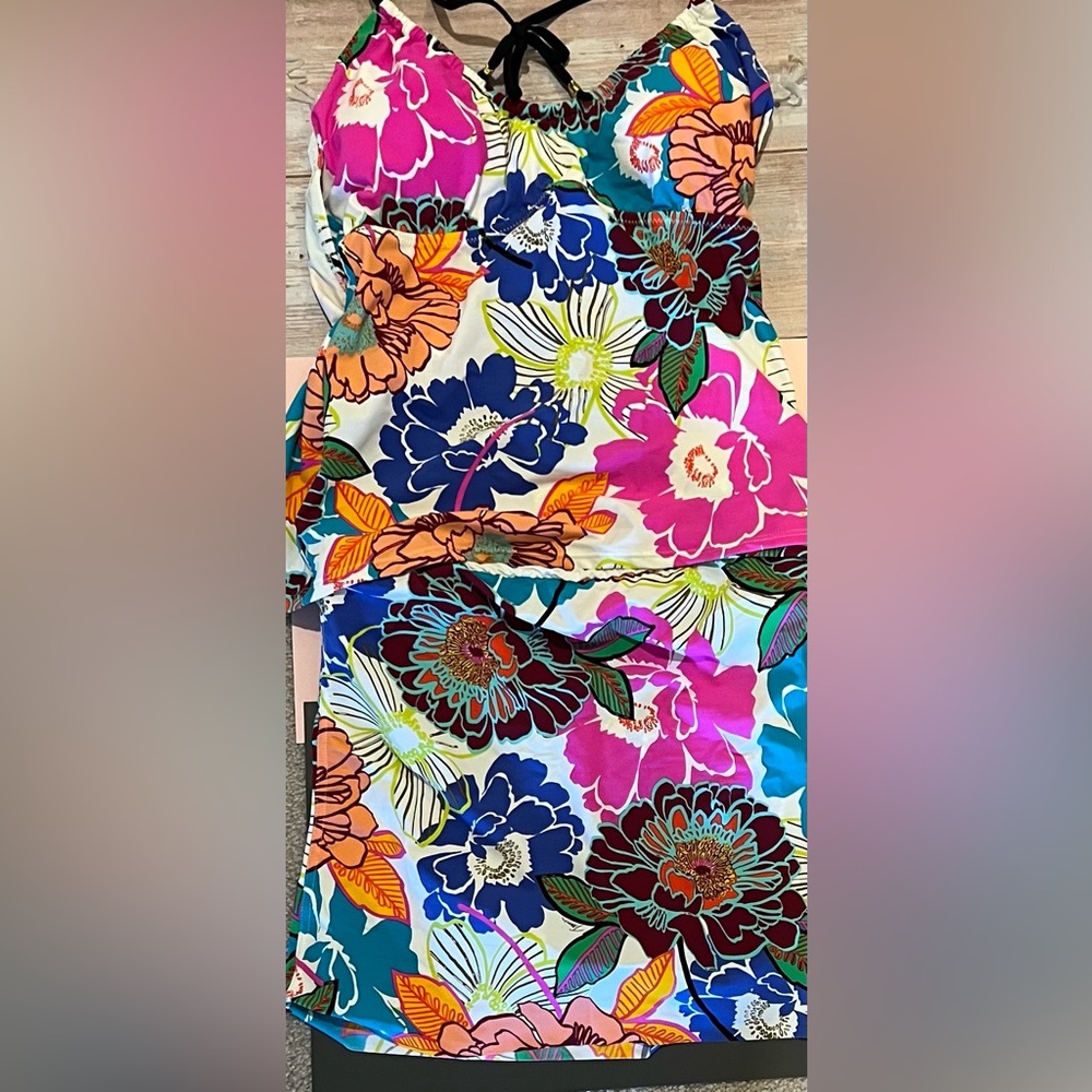 Trina Turk Multicolor Swimskirt and Tankini, Floral Bathing Suit, 14